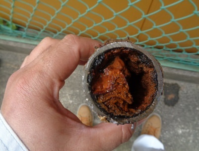 漏水給水配管(古い鋼管製)交換工事